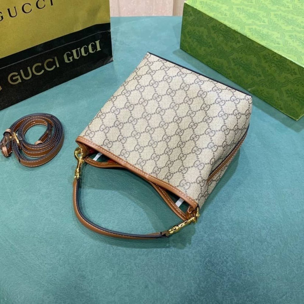 Gucci GG Emblem Mini Bucket Bag Beige And Dark Brown 19Cm 815118 FAD6L 9758