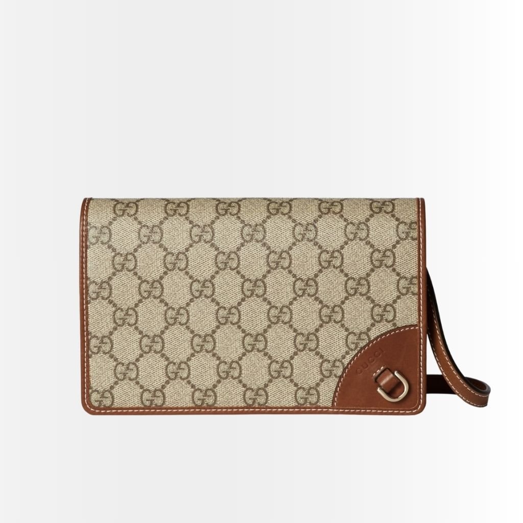 Gucci GG Emblem Small Shoulder Bag Beige 20Cm 820688 FAD6L 9758