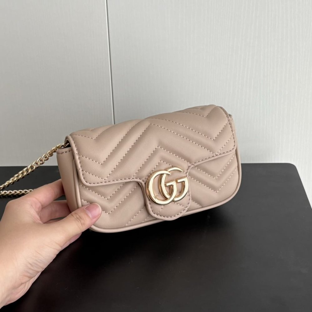 Gucci GG Marmont Mini Bag Taupe 16Cm 476433 DTDHD 1523