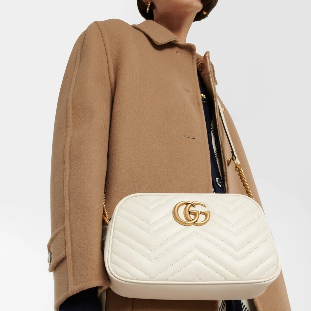 Gucci GG Marmont Small Camera Bag White 24Cm 447632 DTD1T 9022