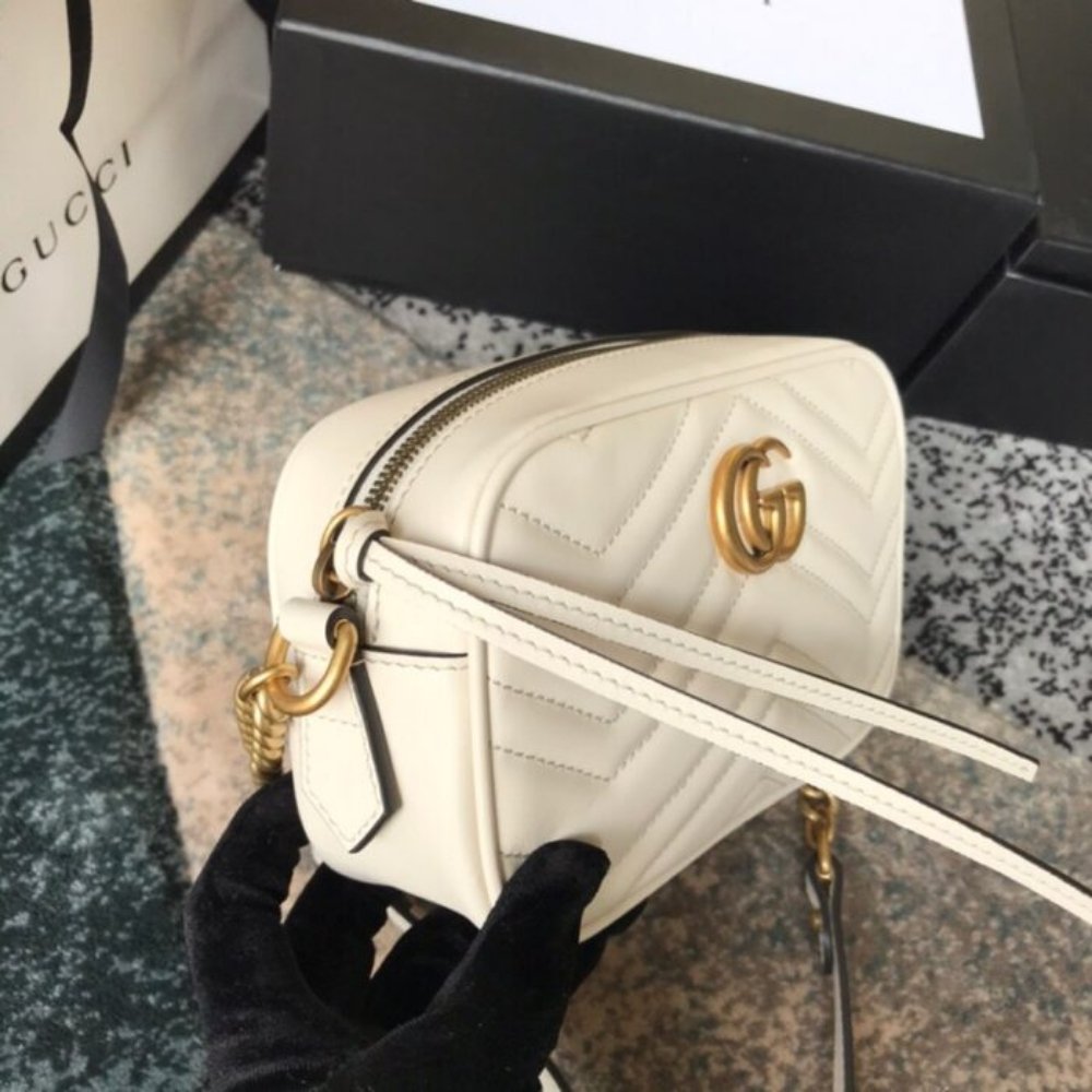 Gucci GG Marmont Small Camera Bag White 24Cm 447632 DTD1T 9022