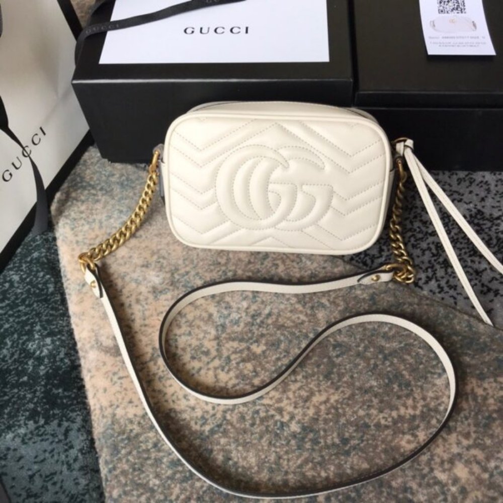 Gucci GG Marmont Small Camera Bag White 24Cm 447632 DTD1T 9022