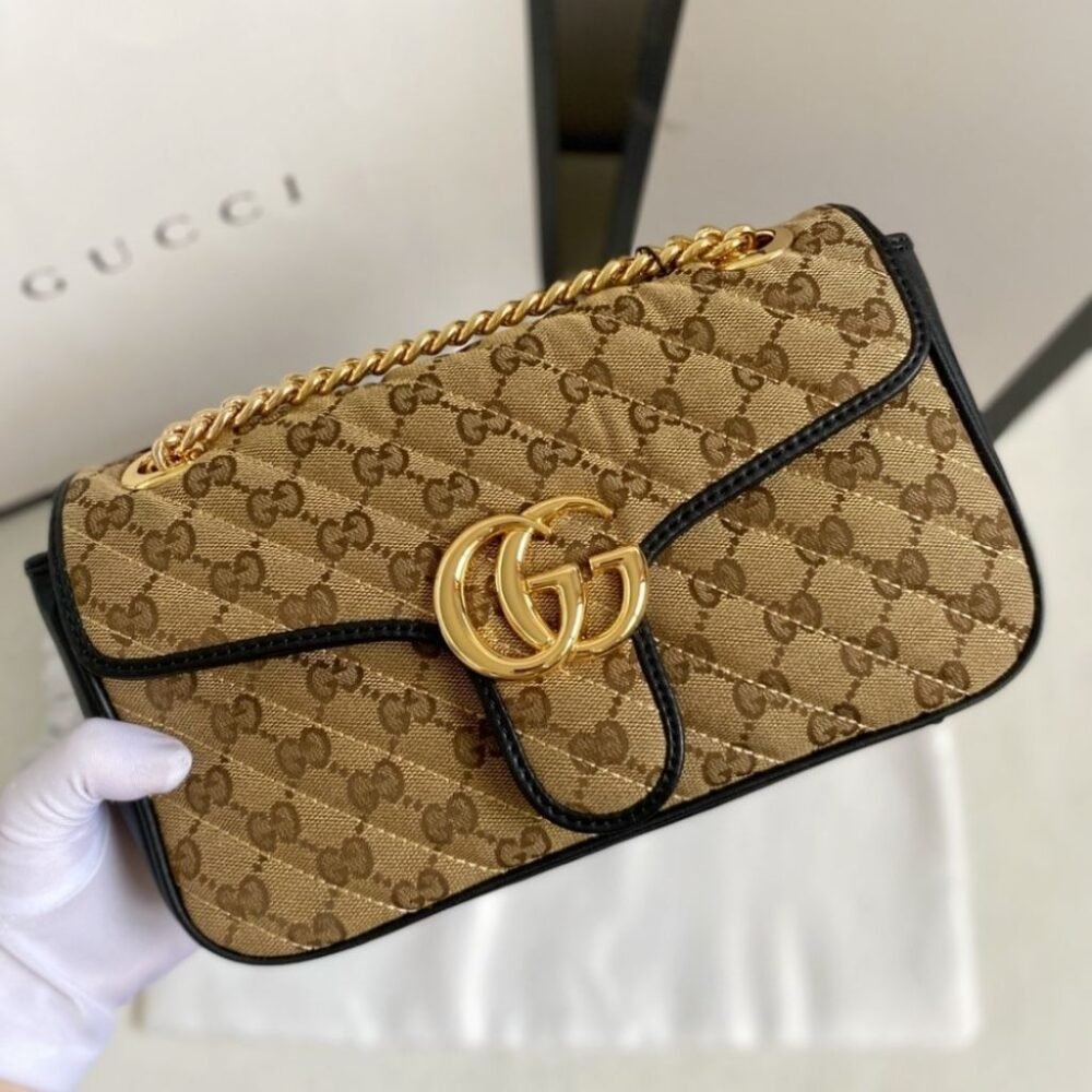 Gucci GG Marmont Small Shoulder Bag Beige Black 26Cm 443497 HVKEG 9772