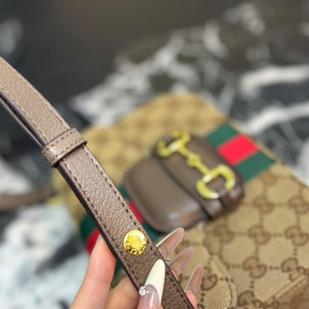 Gucci Horsebit 1955 Small Shoulder Bag Sand And Brown GG Canvas 21cm 866762 FAFV9 9653