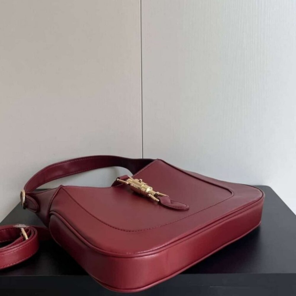 Gucci Jackie 1961 Medium Shoulder Bag Red Leather 28Cm 636709 10O0G 6638