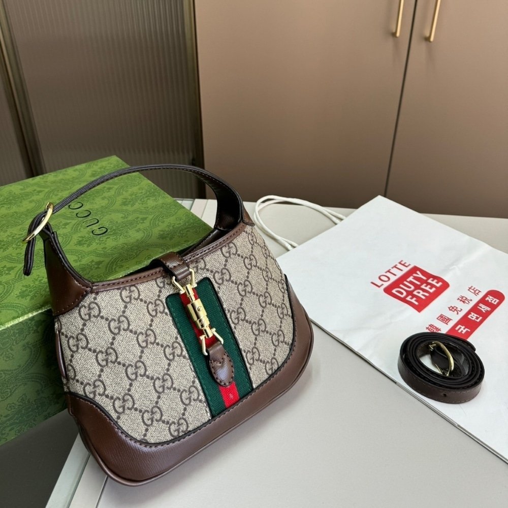 Gucci Jackie 1961 Shoulder Bag Brown 23cm 637092 HUHHG 8565