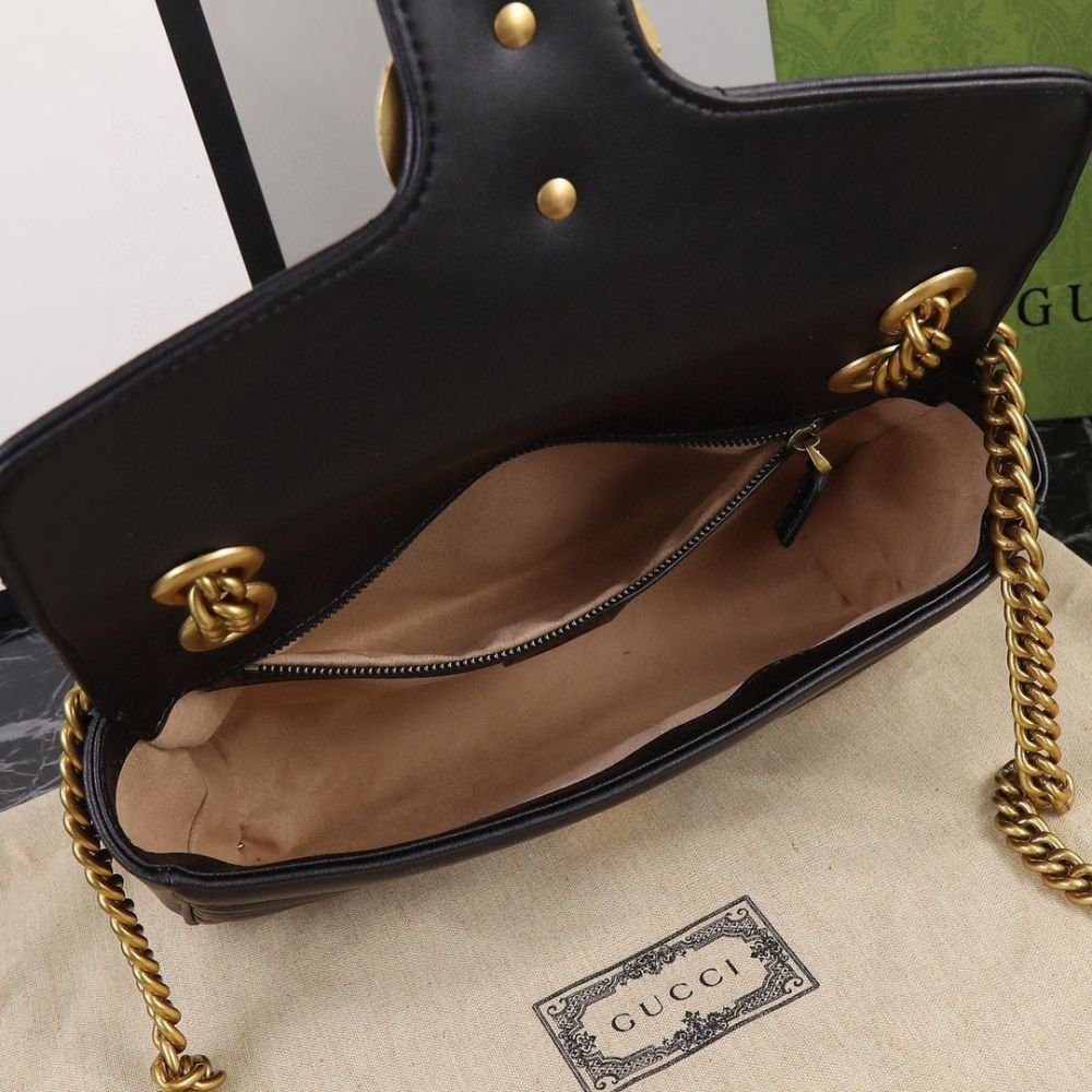 Gucci Marmont Medium Matelassé Shoulder Bag Black 26Cm 837267 AAE38 1000