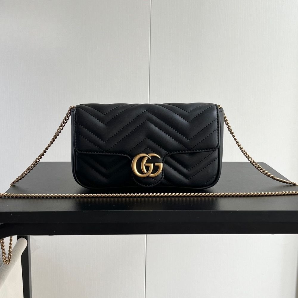 Gucci Marmont Mini Matelassé Shoulder Bag Black 16Cm 841290 AAFAX 1000
