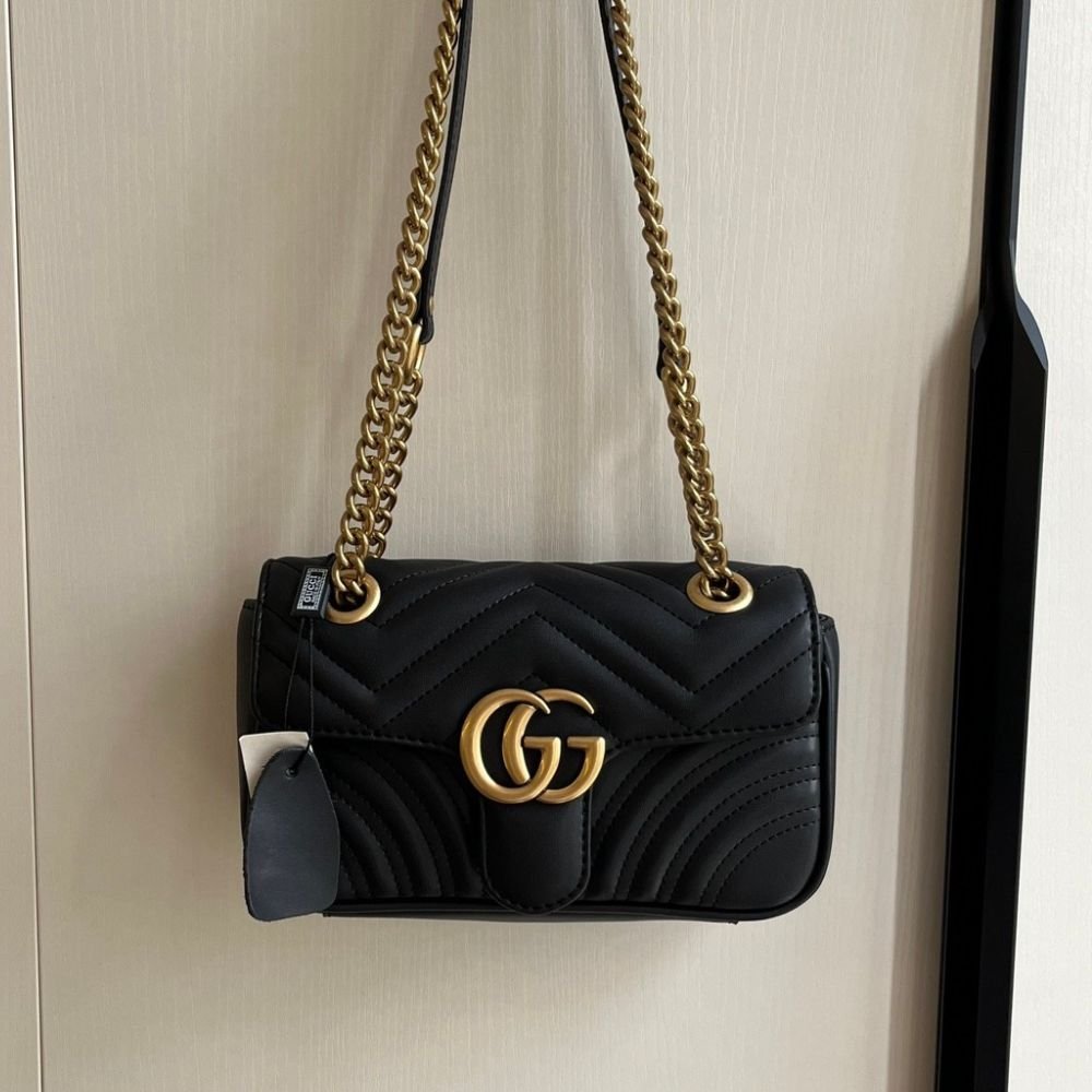 Gucci Marmont Small Matelassé Shoulder Bag Black 22Cm 446744 DIDIT 1000