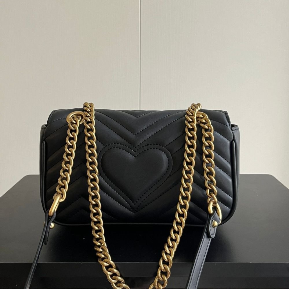 Gucci Marmont Small Matelassé Shoulder Bag Black 22Cm 446744 DIDIT 1000
