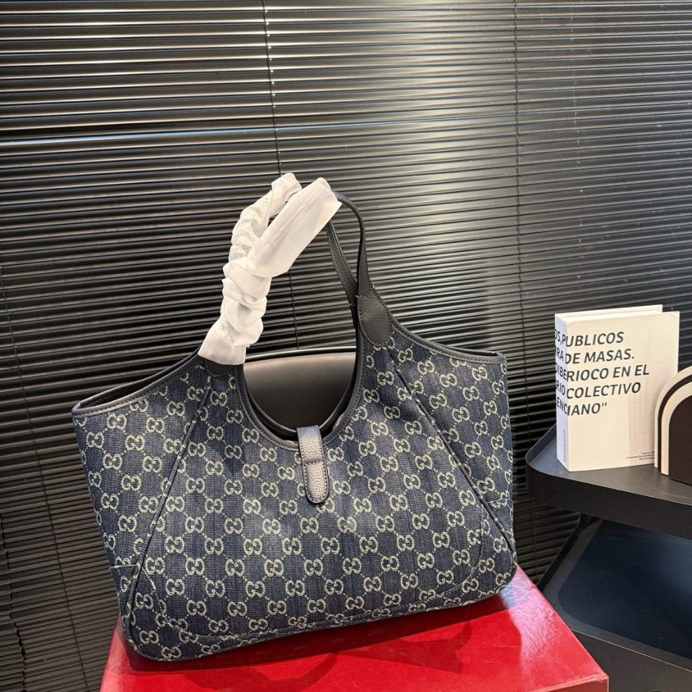 Gucci Mercato Medium Tote Bag GG Canvas Denim Blue 35cm