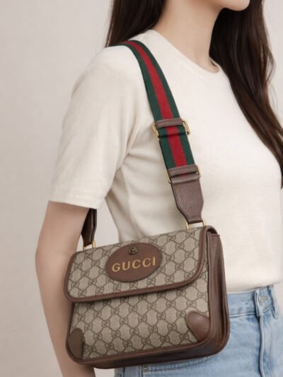 Gucci Neo Vintage Small Messenger Bag Brown 22Cm 501050 9C2VT 8745