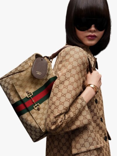 Gucci Paparazzo Medium Top Handle Bag Beige 32Cm 875019 FAFV9 9653