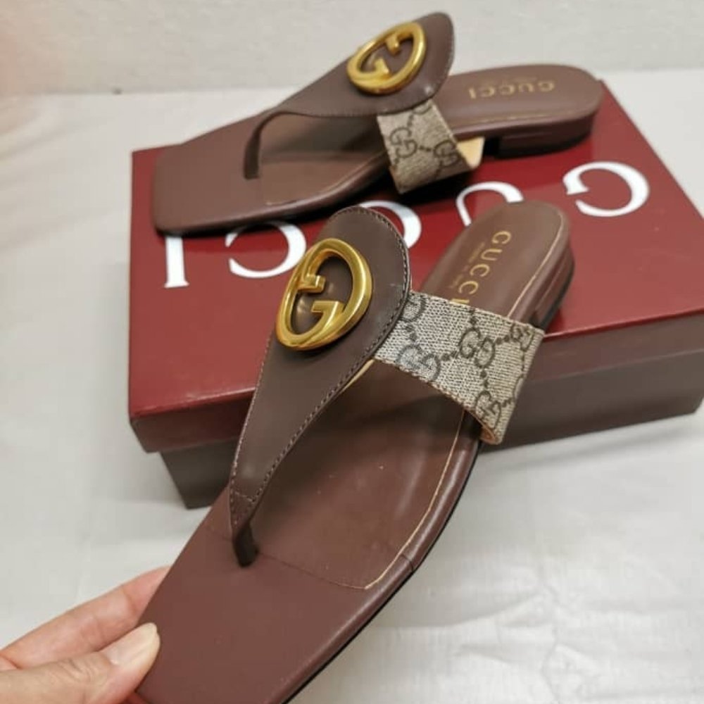 Gucci Women’s Blondie Thong Sandals Brown 752659 9I650 9769