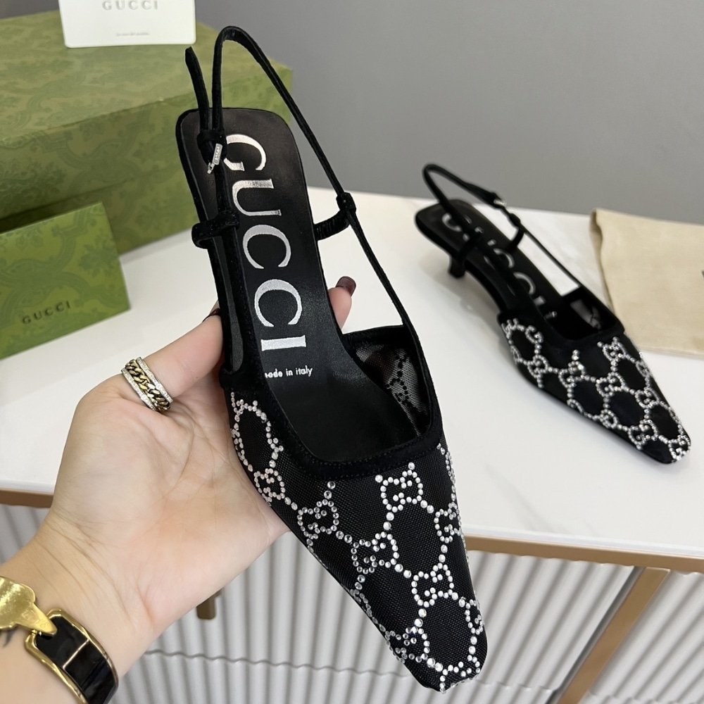 Gucci Women’s Slingback Pump Black 675829 F13A0 1000