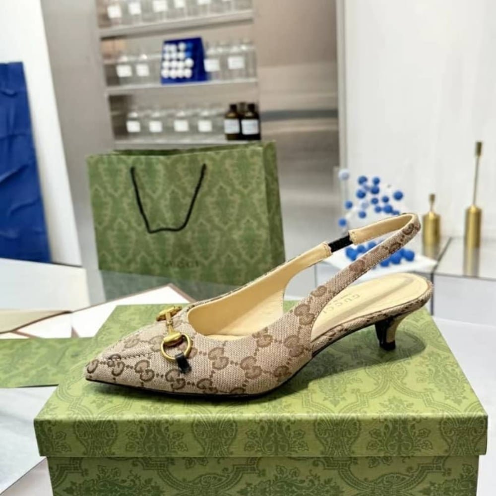 Gucci Women’S Slingback Pump With Horsebit Beige And Ebony 782627 2HK80 9763