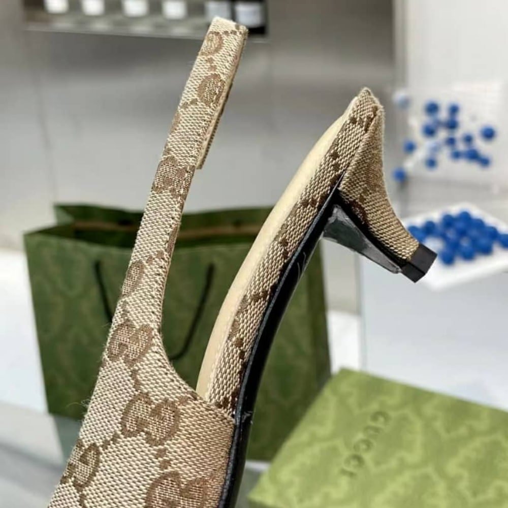 Gucci Women’S Slingback Pump With Horsebit Beige And Ebony 782627 2HK80 9763
