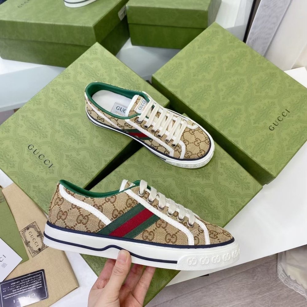 Gucci Women’s Tennis 1977 Trainer Beige And Ebony Original GG Canvas 606110 HVK20 9766