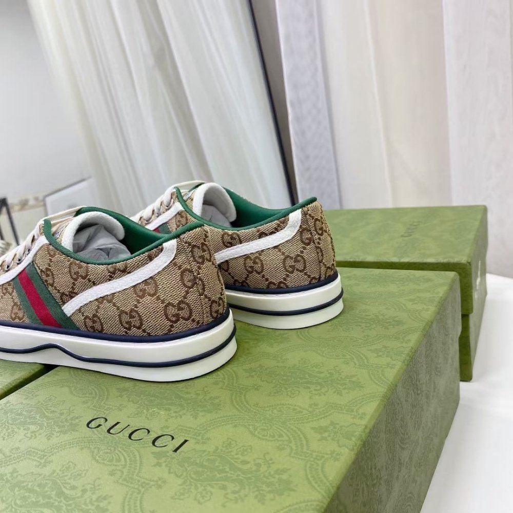 Gucci Women’s Tennis 1977 Trainer Beige And Ebony Original GG Canvas 606110 HVK20 9766