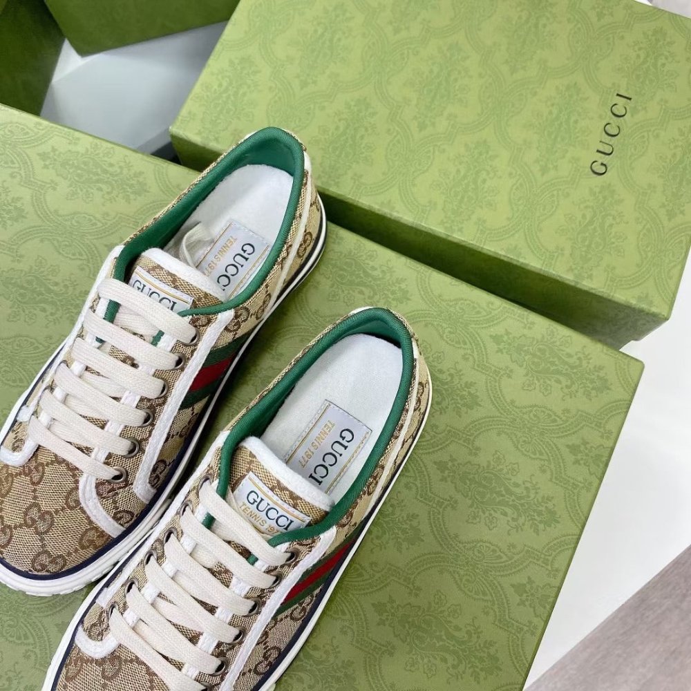 Gucci Women’s Tennis 1977 Trainer Beige And Ebony Original GG Canvas 606110 HVK20 9766