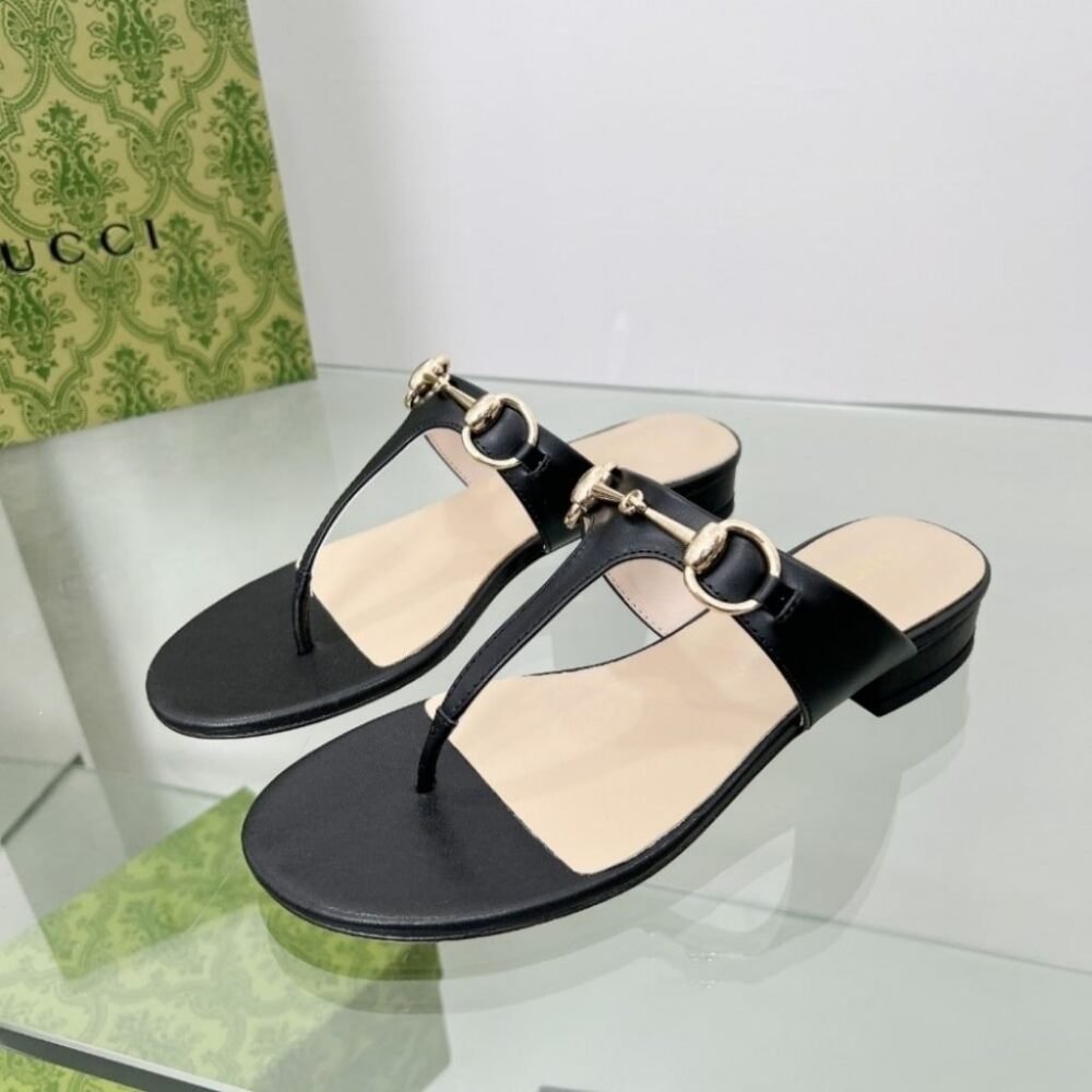 Gucci Women’s Thong Sandal With Horsebit Black 816590 C9D00 1000