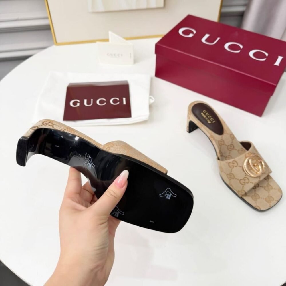 Gucci Women's Slide Sandal With GG Canvas Sand And Dark Brown 871481 FAFUW 9611