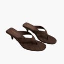 Gucci Women's Vittoria Thong Brown GG Canvas