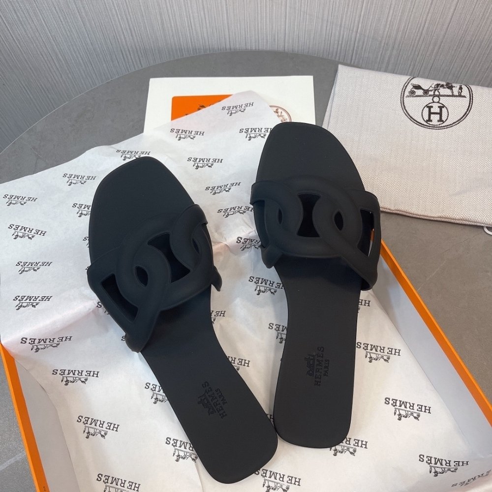 Hermes Aloha Sandal Black H201157Z 02350