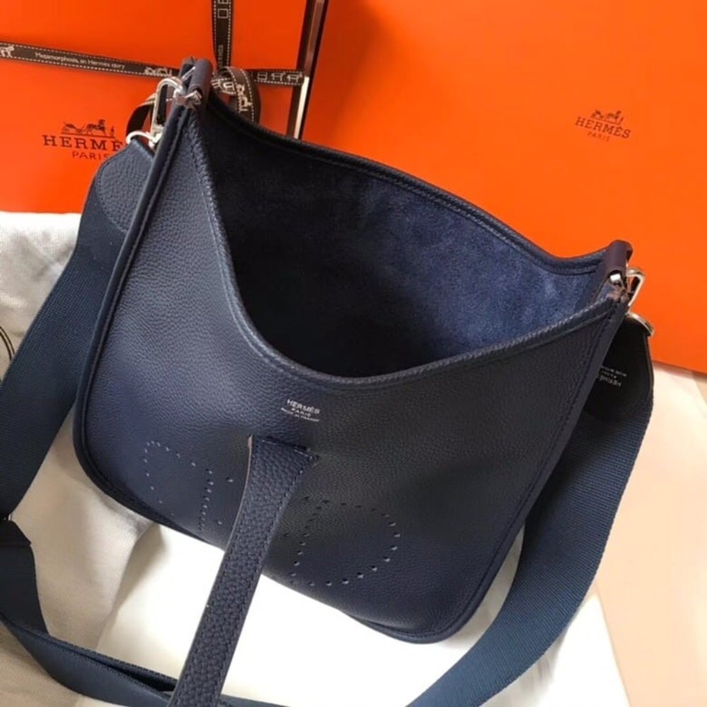 Hermes Evelyne 25 Crossbody Bag Black 25Cm H069426CKAV