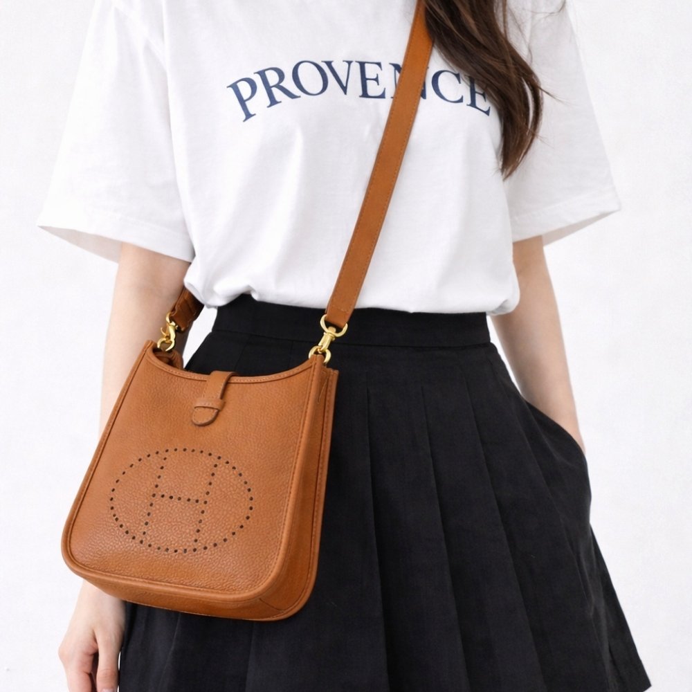 Hermes Evelyne 25 Shoulder Bag Clemence Brown 25cm