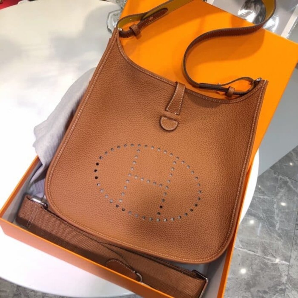 Hermes Evelyne 25 Shoulder Bag Clemence Brown 25cm