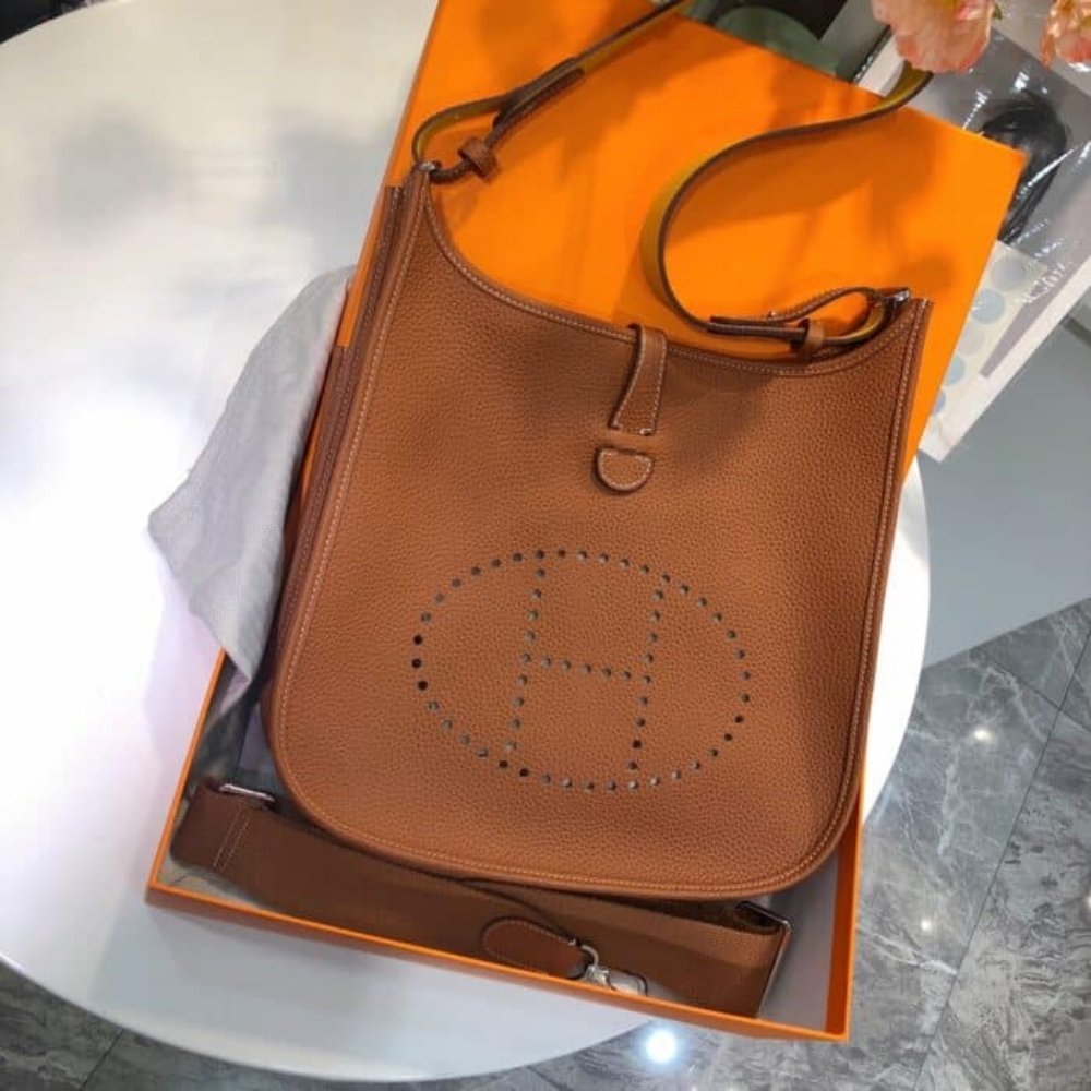 Hermes Evelyne 25 Shoulder Bag Clemence Brown 25cm