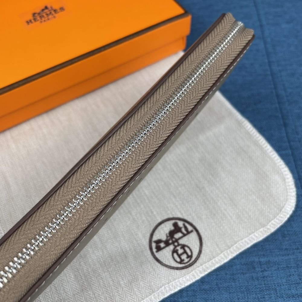 Hermes Evelyne Chevre Leather Zip Long Wallet Grey 19Cm