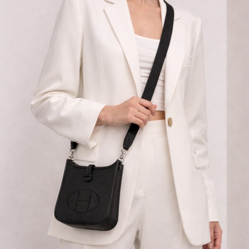 Hermes Evelyne TPM Crossbody Bag Black 16Cm H069426CKAV