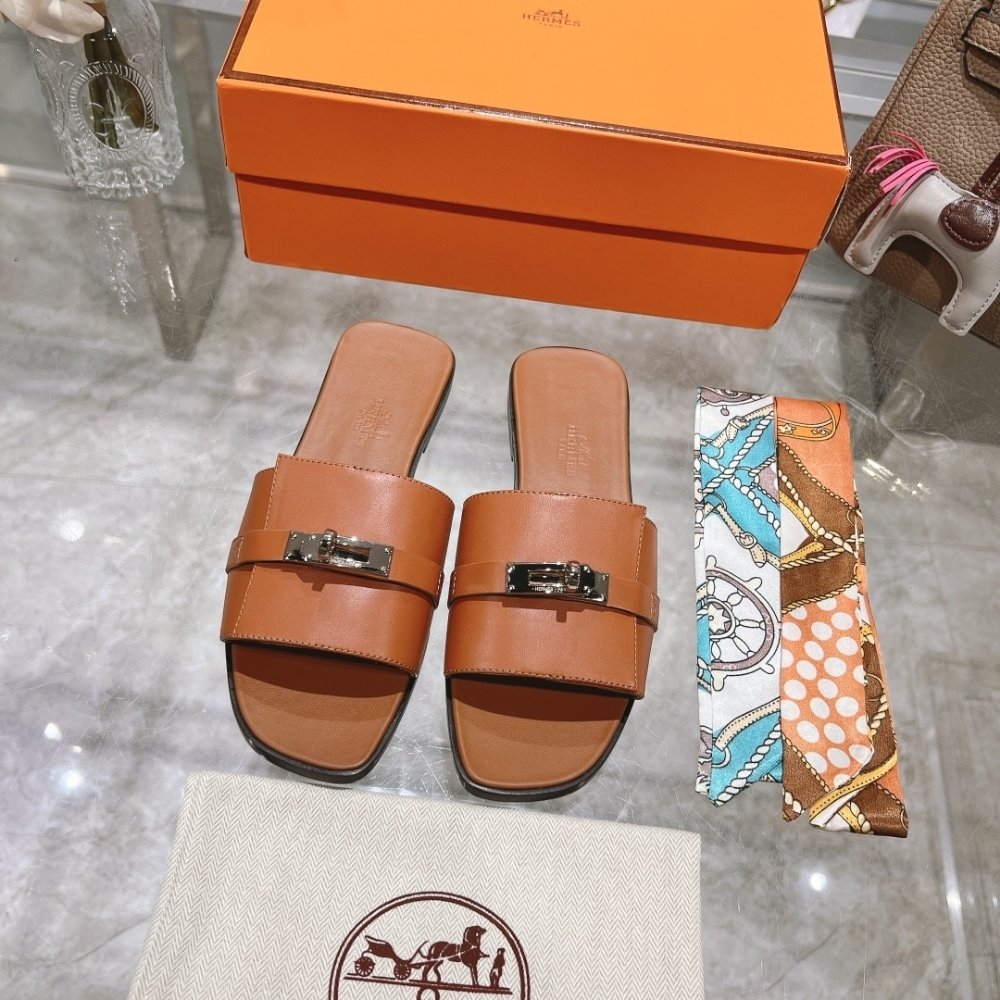 Hermes Giulia Sandal Brown H231056Z A3360