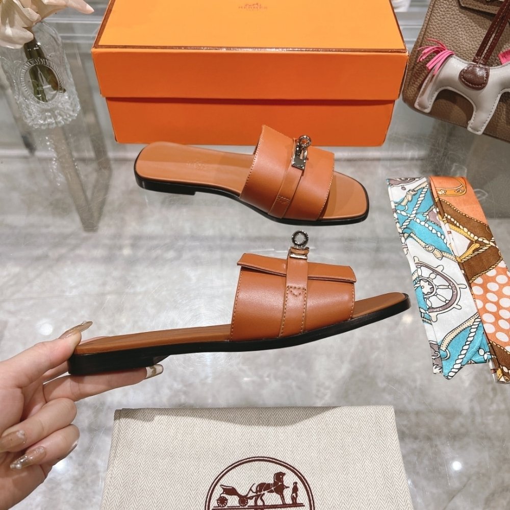 Hermes Giulia Sandal Brown H231056Z A3360