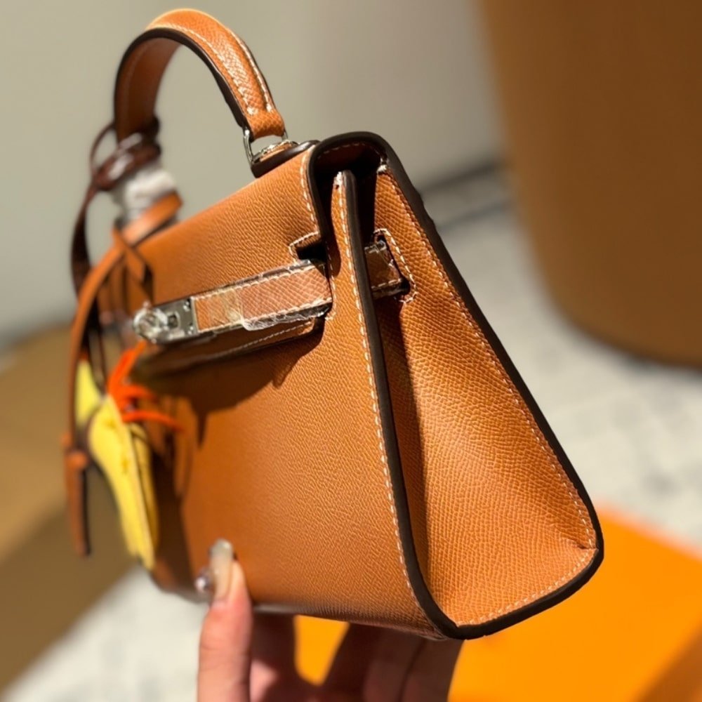 Hermès Kelly 20 Epsom Silver Buckle Brown 20Cm