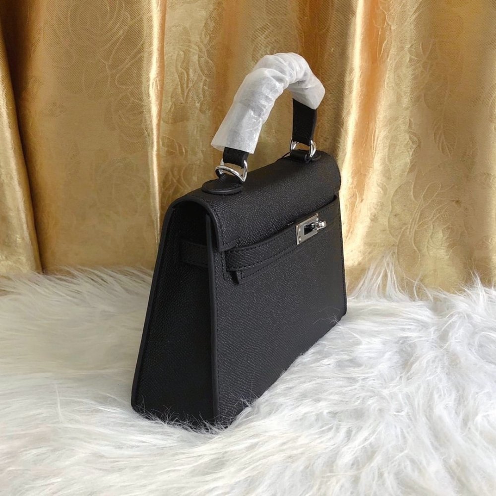 Hermes Kelly 22 Epsom Handbag Black 22cm