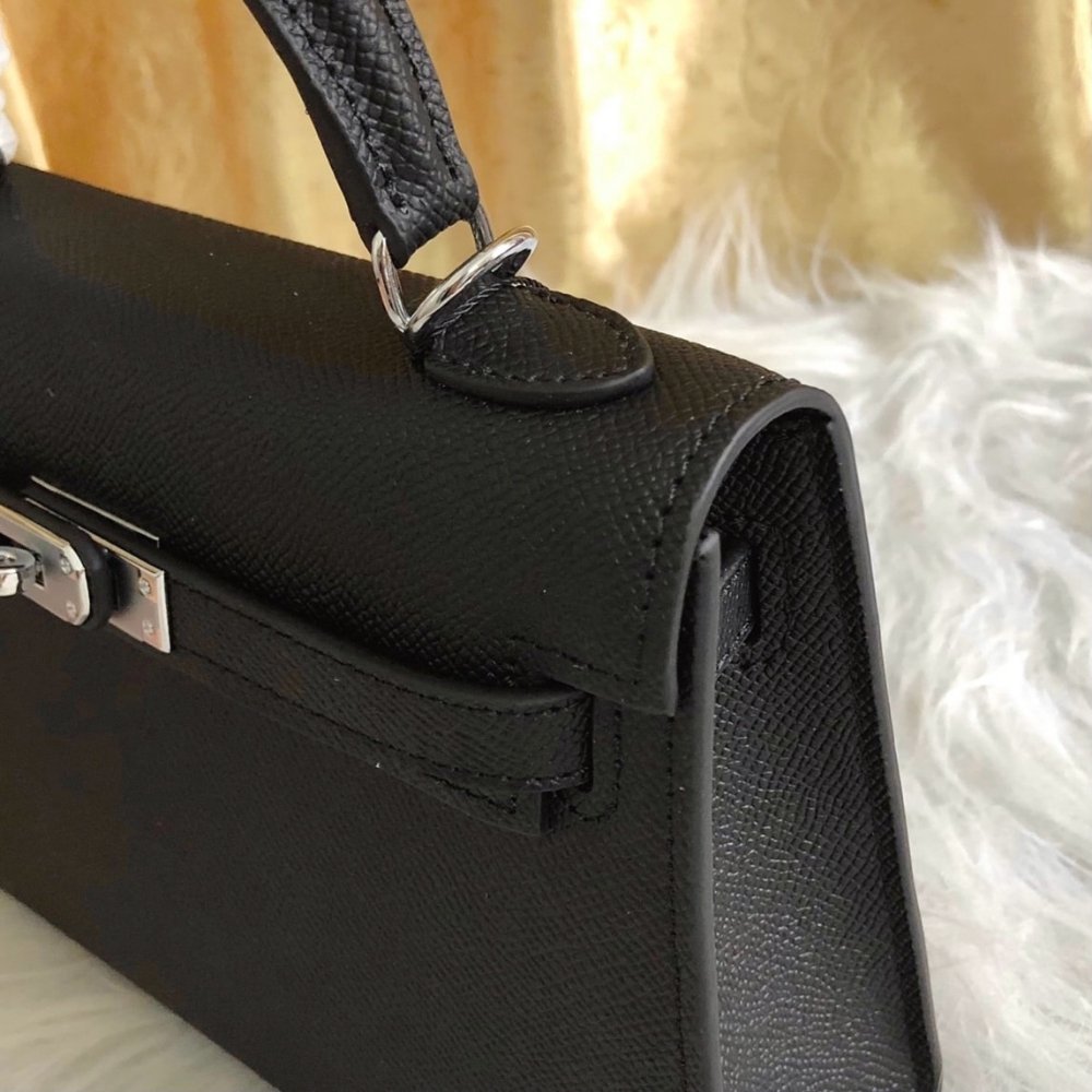Hermes Kelly 22 Epsom Handbag Black 22cm