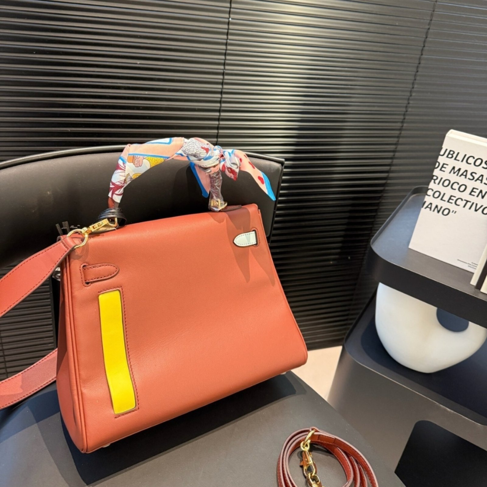 Hermes Kelly 28 Retourne Orange Gold Tone Hardware 28Cm