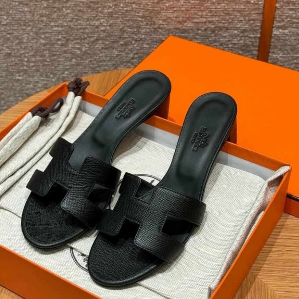 Hermes Oasis Sandals Black Leather H252182Z 02350
