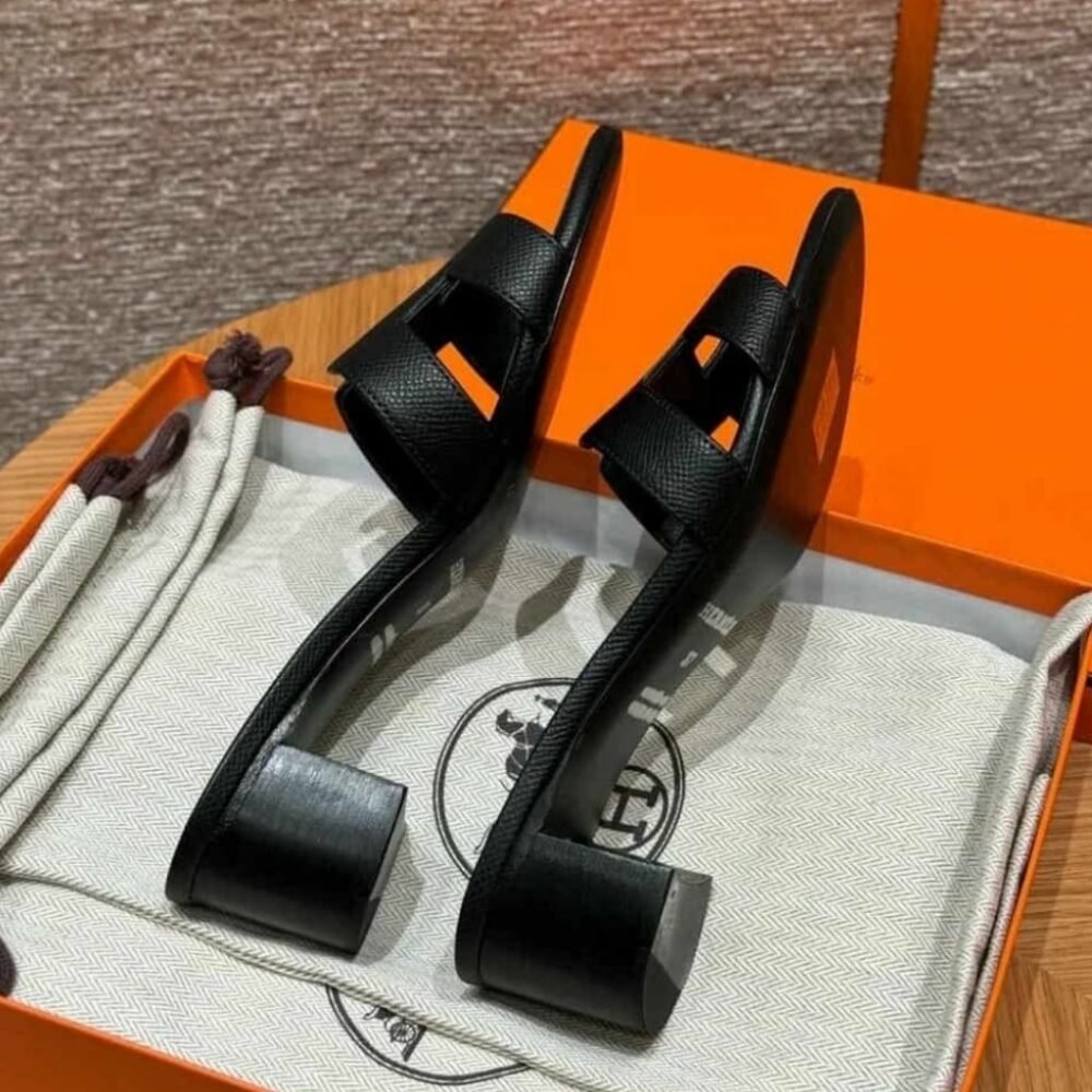 Hermes Oasis Sandals Black Leather H252182Z 02350