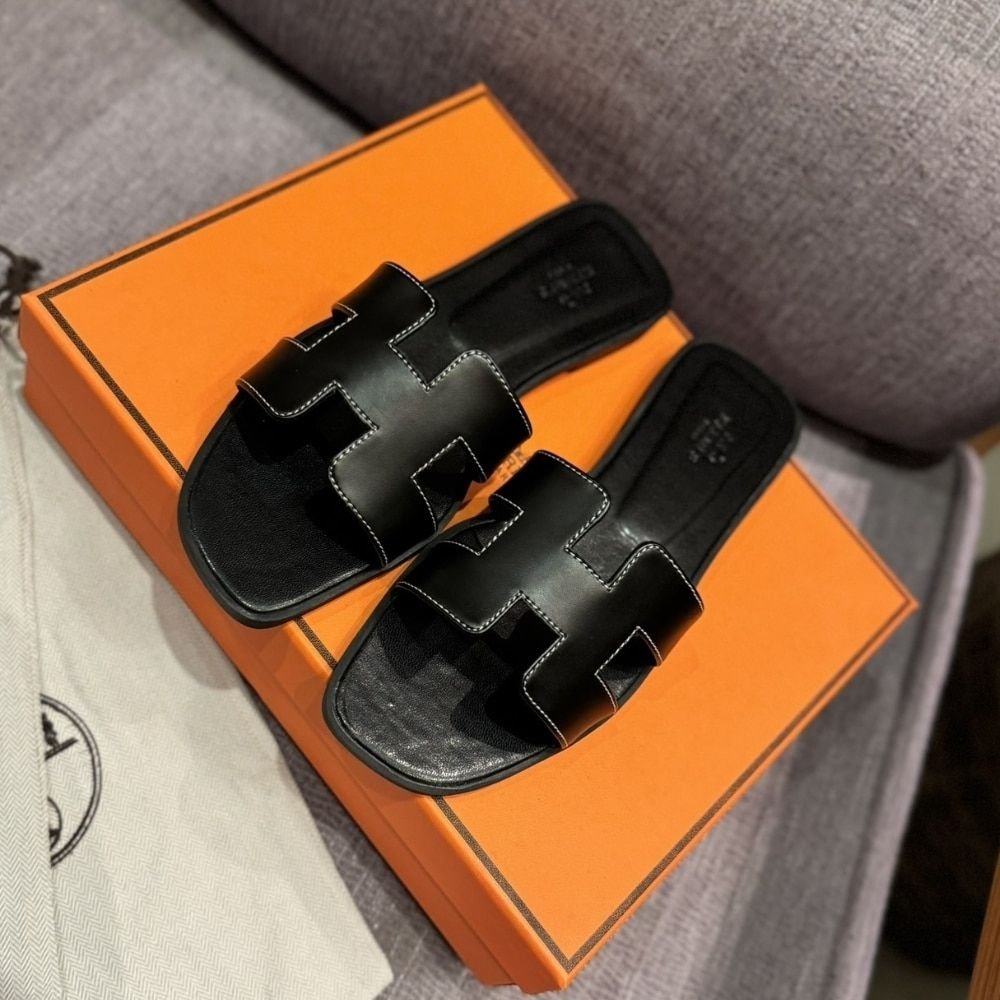 Hermes Oran Sandal Black H021056Z 01340