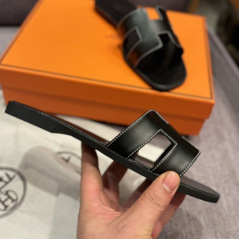Hermes Oran Sandal Black H021056Z 01340