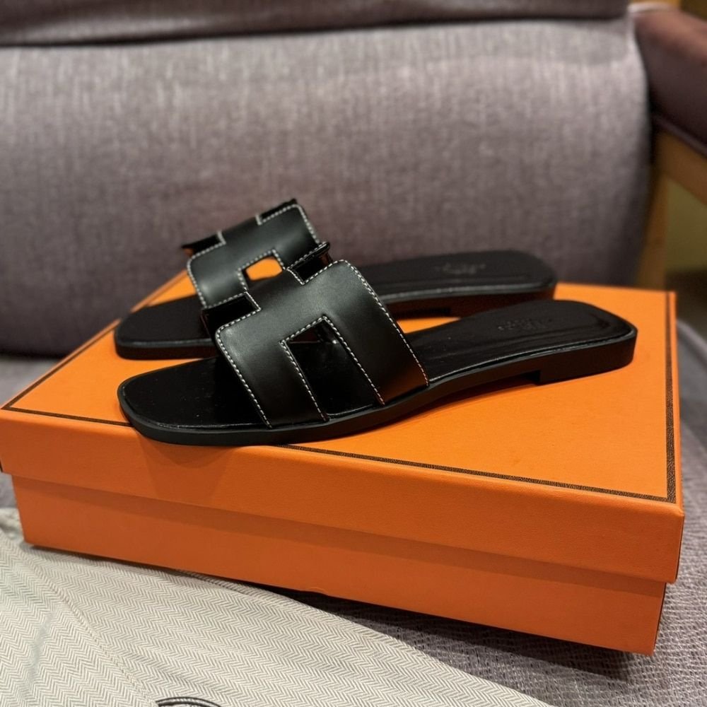 Hermes Oran Sandal Black H021056Z 01340
