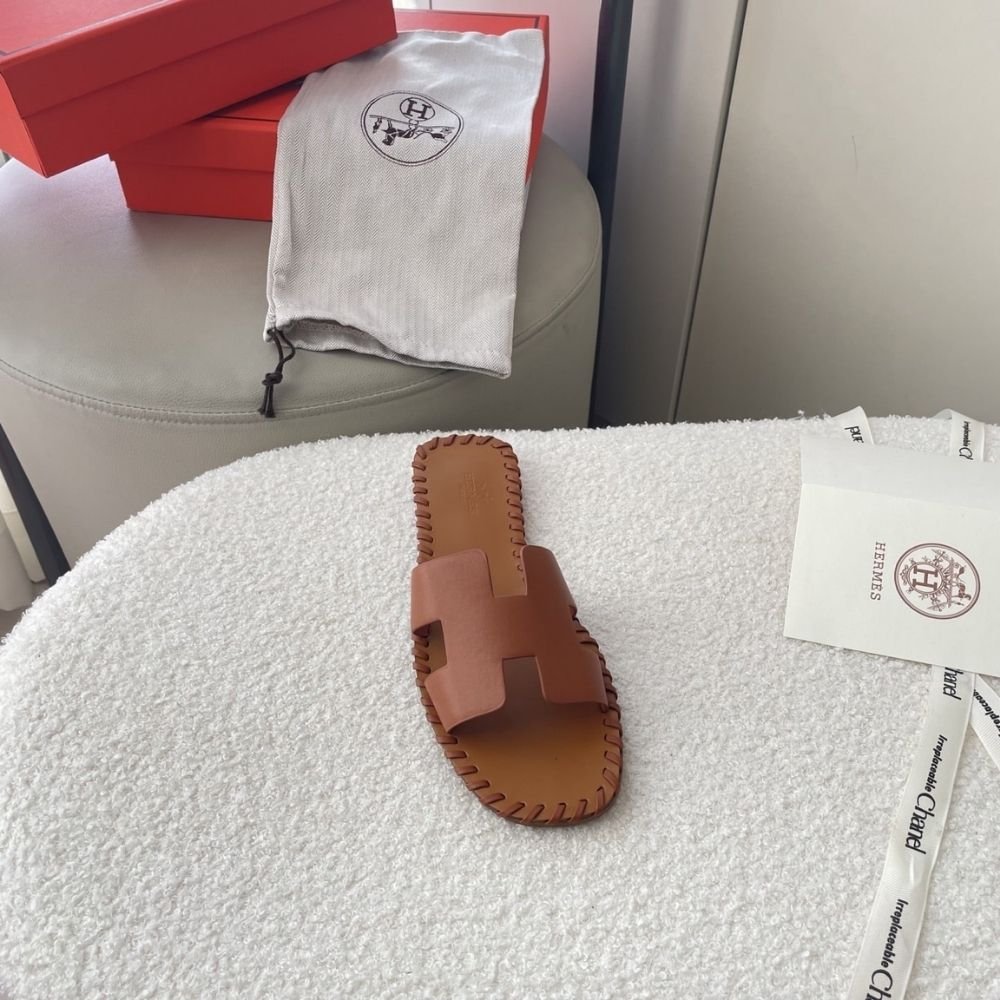 Hermès Oran Sandals Stitching In Brown