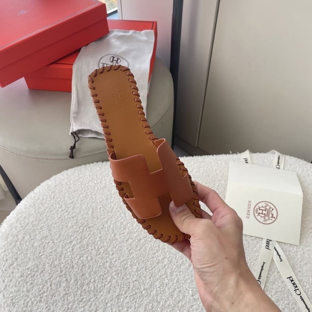 Hermès Oran Sandals Stitching In Brown