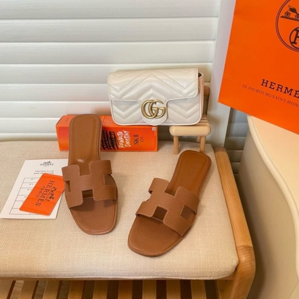 Hermes Oran Slippers Flat Oran Brown H021056Z