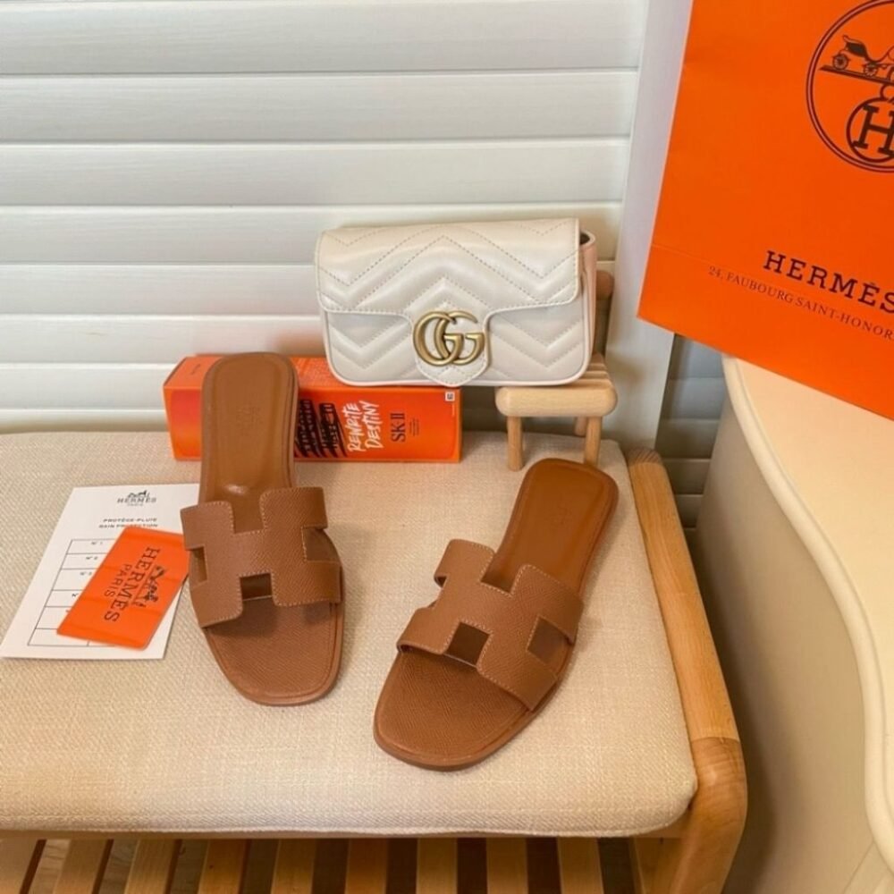 Hermes Oran Slippers Flat Oran Brown H021056Z