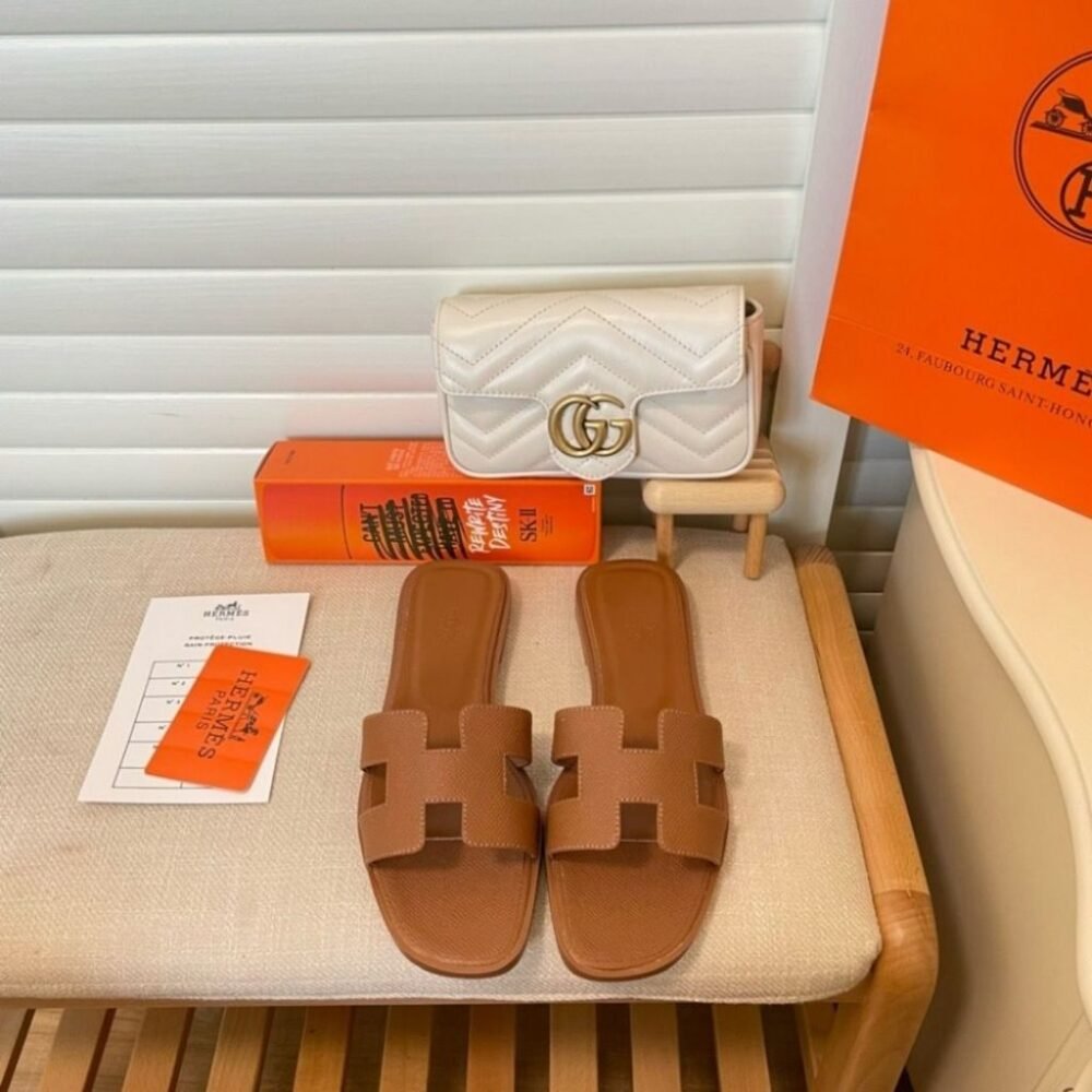 Hermes Oran Slippers Flat Oran Brown H021056Z